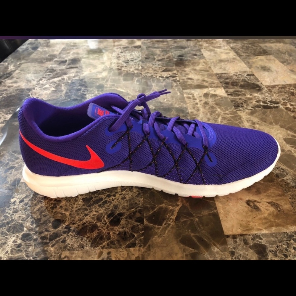 Women Nike sneakers